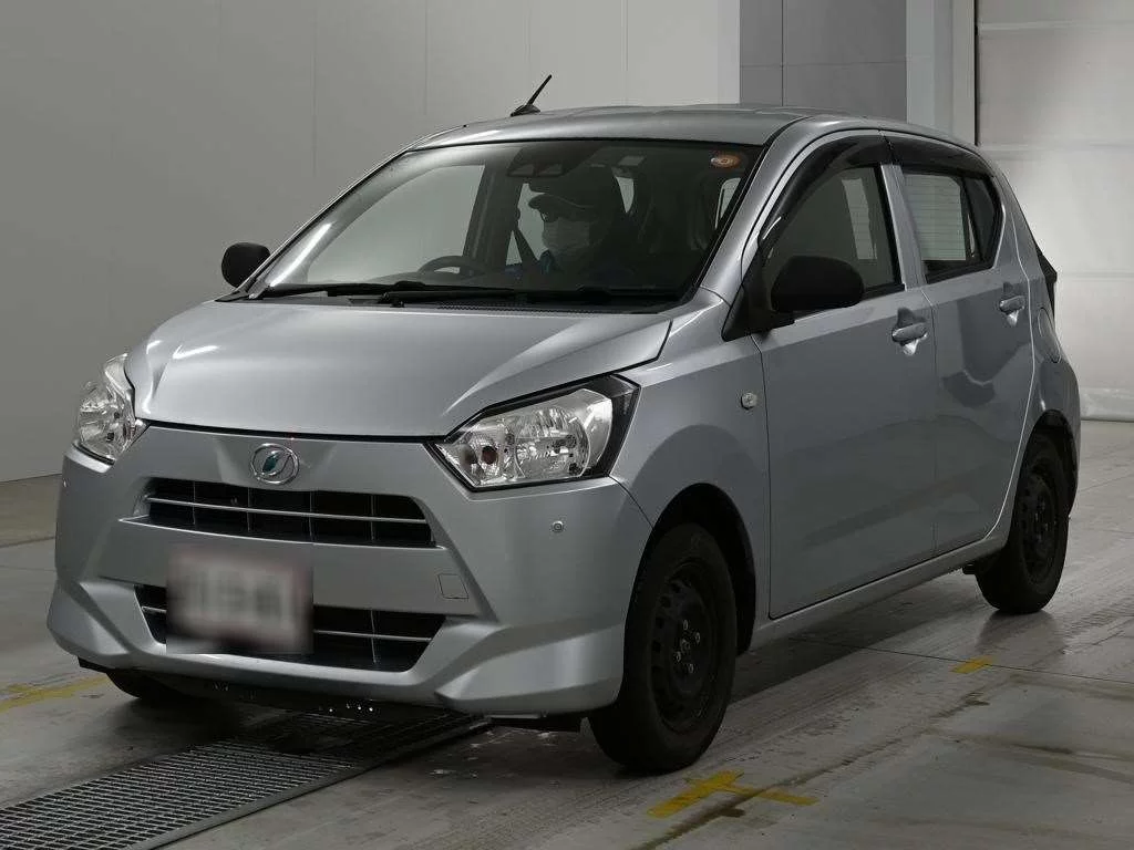 Daihatsu Mira e:S LA350S 2021
